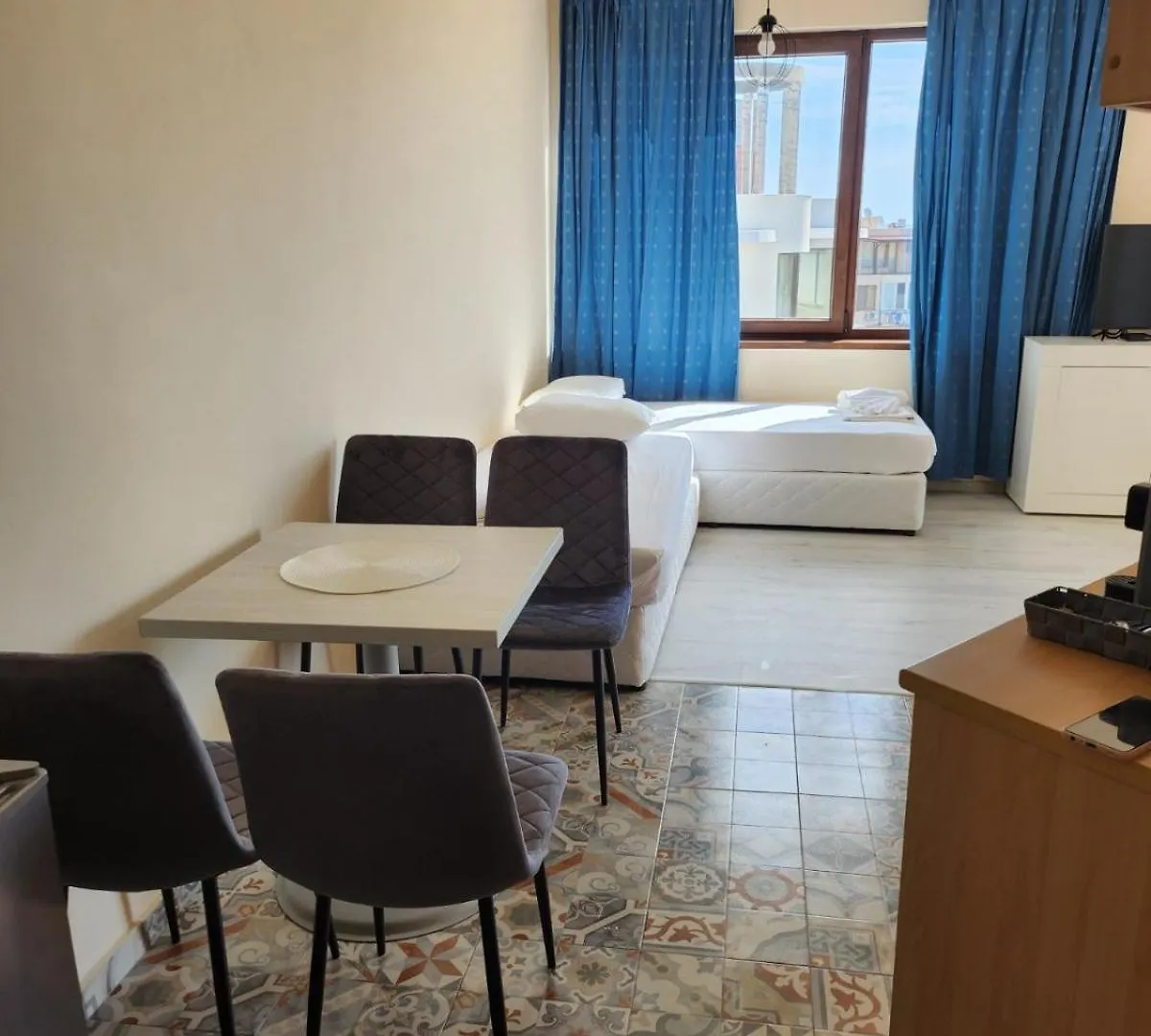 Pensiune Къща За Гости Азалия Sozopol