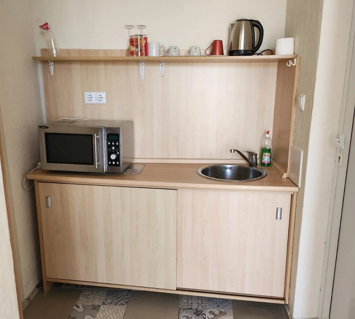 Къща За Гости Азалия Sozopol Pensiune